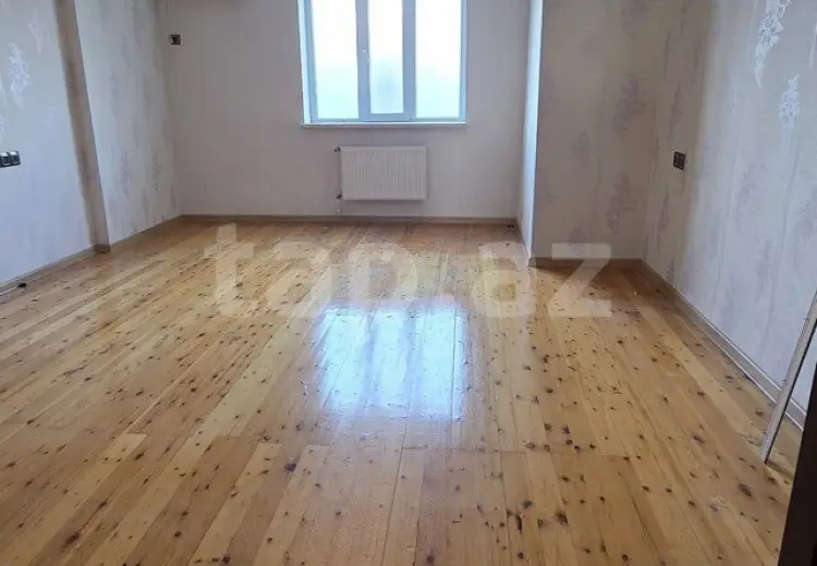 4 otaqlı mənzil , Bakı