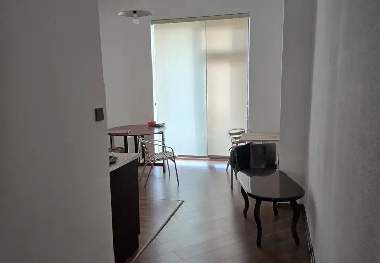 4 otaqlı mənzil Satılır, Sahil qəs., Səbail, Bakı