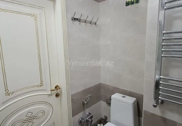 185 m² Obyekt / Ofis Satılır, Sumqayıt şəh., Sumqayıt