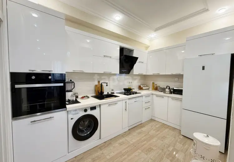 3 otaqlı mənzil , Bakı