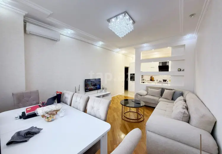 3 otaqlı mənzil , Bakı