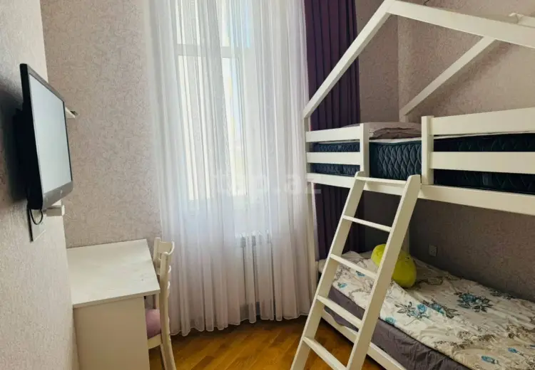 3 otaqlı mənzil , Bakı