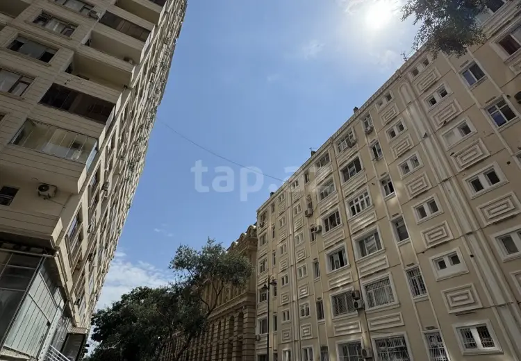 285 000 AZN - 4 otaqlı mənzil, Nərimanov, Bakı