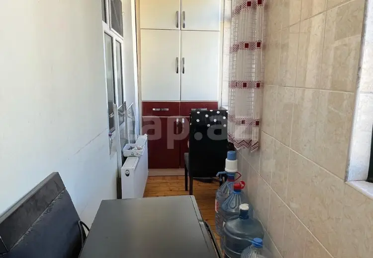 3 otaqlı mənzil , Bakı