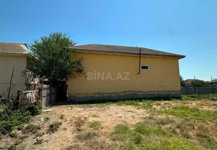 3 otaqlı mənzil Satılır, Salyan