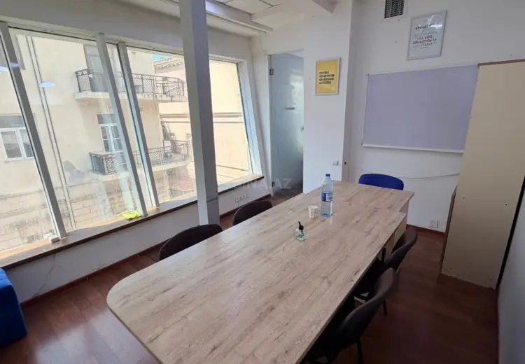 13 m² Obyekt / Ofis Kirayə (aylıq), Nəsimi, Bakı