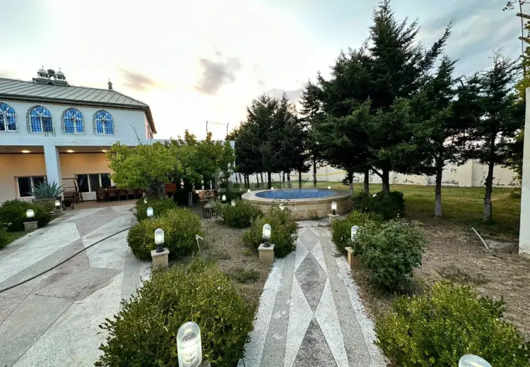 7 otaqlı mənzil , Bakı