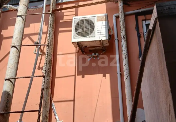 8 otaqlı mənzil , İmişli