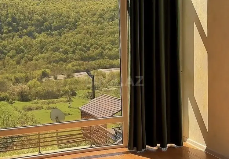1000 m² Obyekt / Ofis Satılır, Qusar
