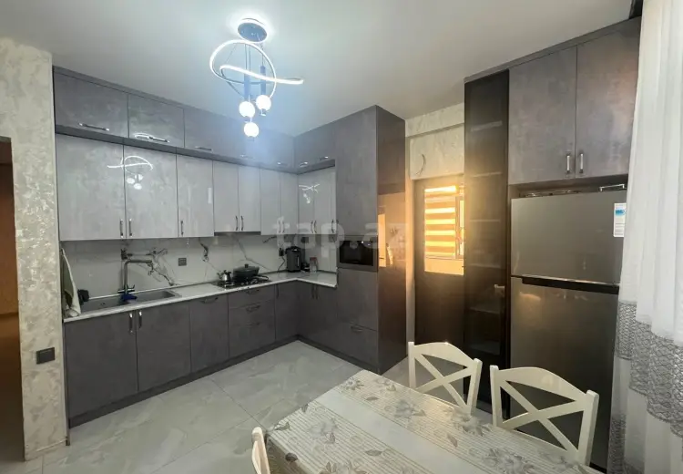 3 otaqlı mənzil Kirayə (aylıq), Bakı