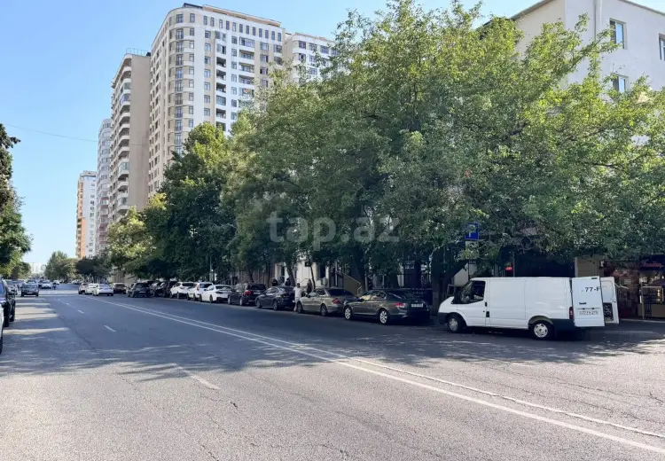 3 otaqlı mənzil , Bakı