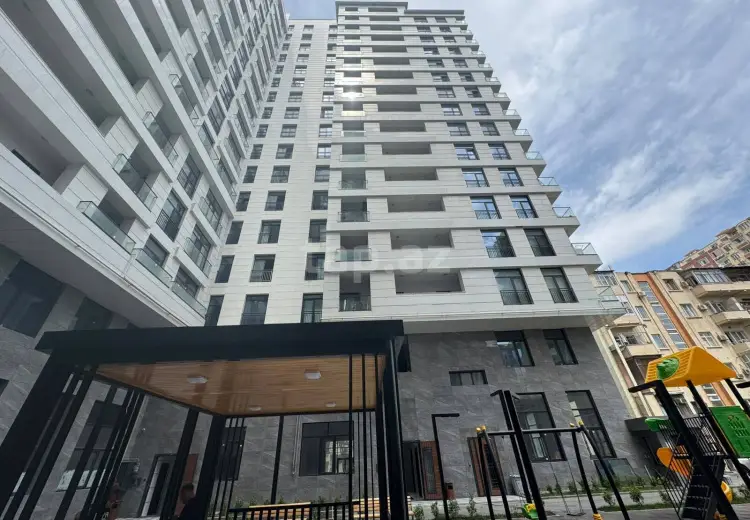 3 otaqlı mənzil , Bakı