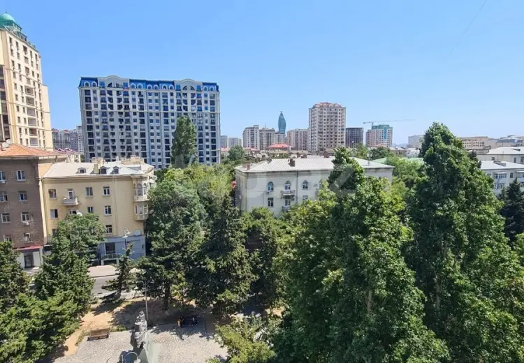 3 otaqlı mənzil , Bakı