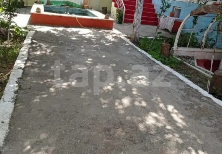 8 otaqlı mənzil , Şamaxı