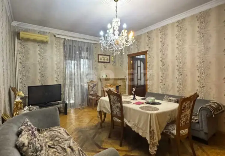 3 otaqlı mənzil , Bakı
