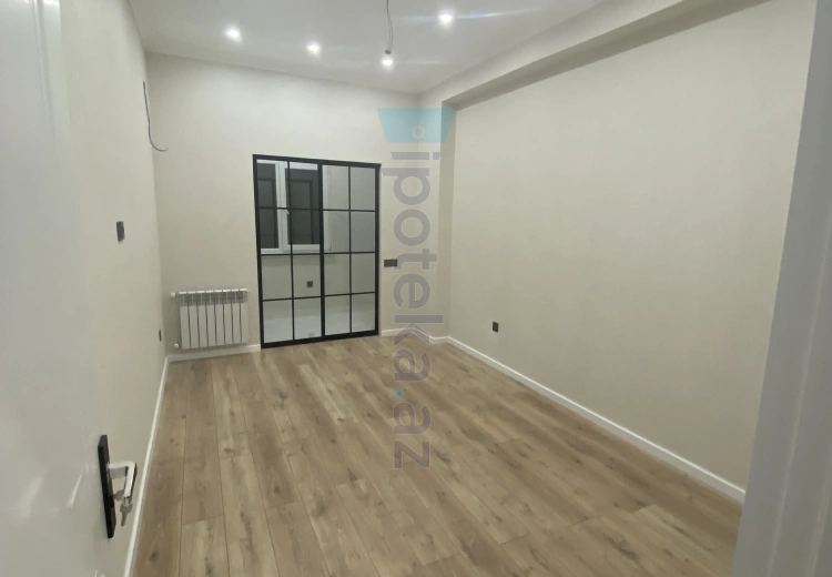 2 otaqlı mənzil Satılır, Şəki
