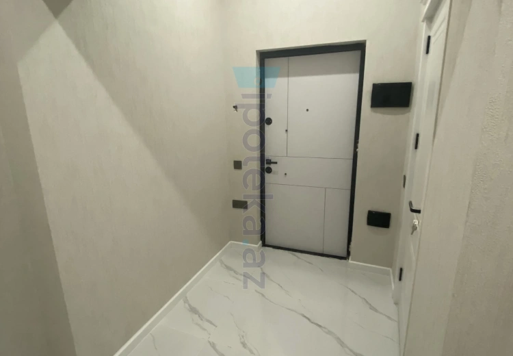 2 otaqlı mənzil Satılır, Şəki