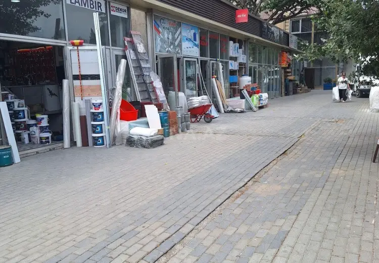 215 m² Obyekt / Ofis Satılır, Əhmədli, Xətai, Bakı
