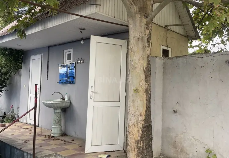5 otaqlı mənzil Satılır, Beyləqan