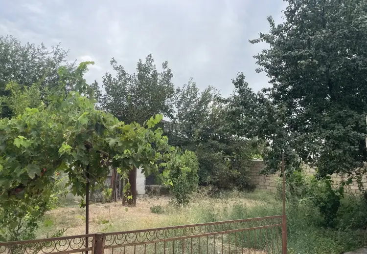5 otaqlı mənzil Satılır, Beyləqan