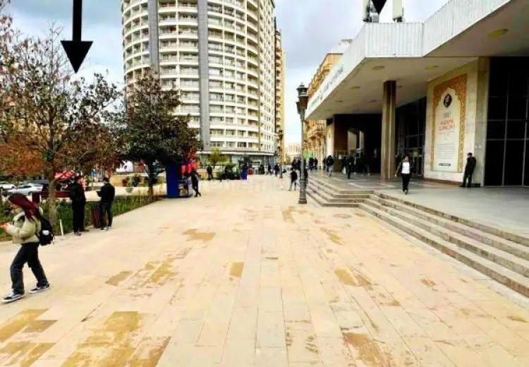 105 m² Obyekt / Ofis Kirayə (aylıq), Nizami, Bakı