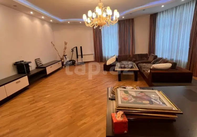 4 otaqlı mənzil , Nəsimi, Bakı