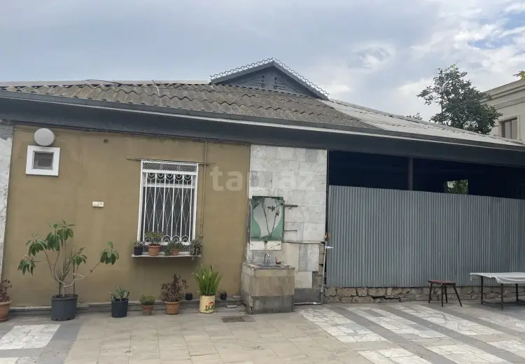 5 otaqlı mənzil , Beyləqan