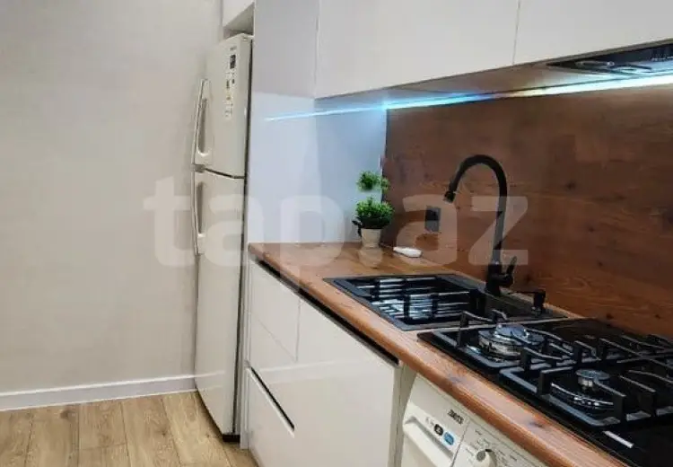 2 otaqlı mənzil , Bakı