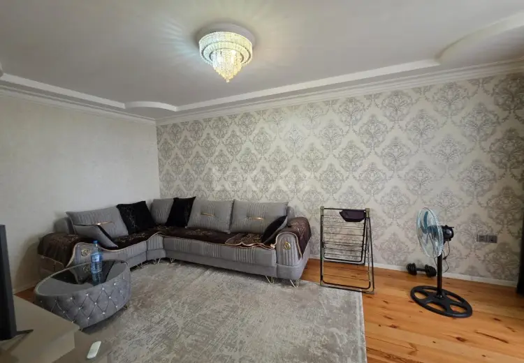 3 otaqlı mənzil , Gəncə