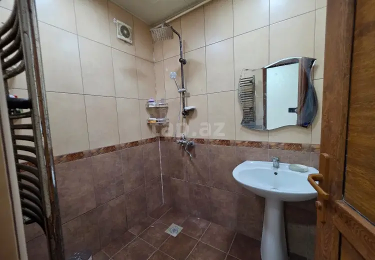 3 otaqlı mənzil , Gəncə