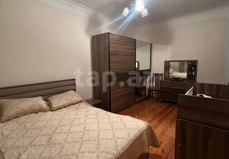 6 otaqlı mənzil , Xırdalan