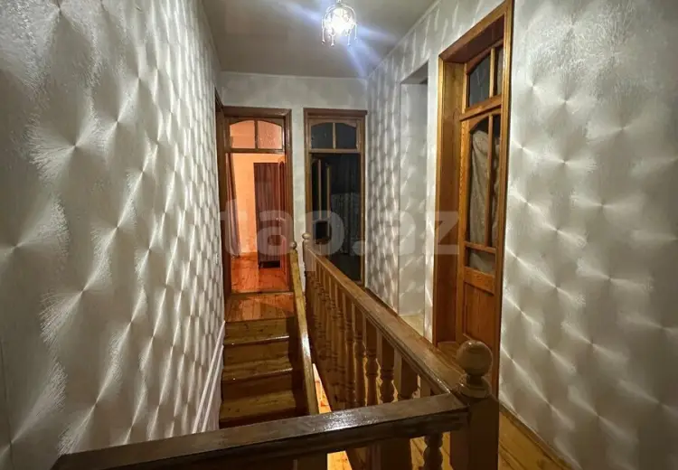 6 otaqlı mənzil , Xırdalan