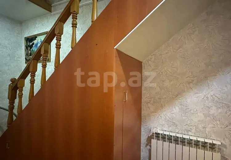 6 otaqlı mənzil , Xırdalan