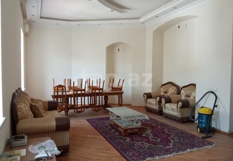 6 otaqlı mənzil , Bakı