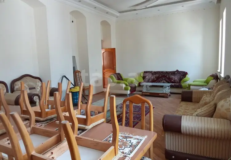 6 otaqlı mənzil , Bakı