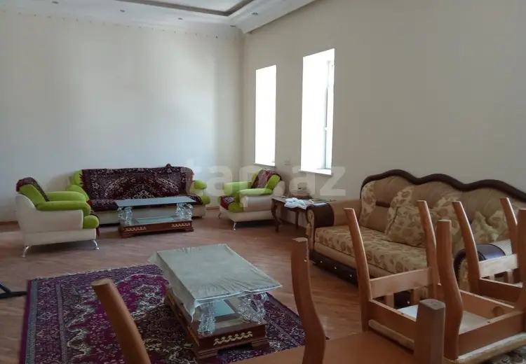 6 otaqlı mənzil , Bakı