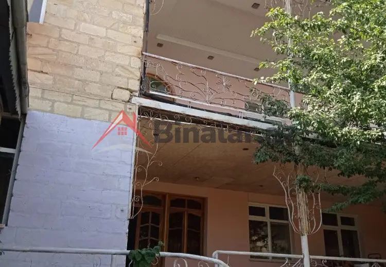 6 otaqlı mənzil Satılır, Şamaxı
