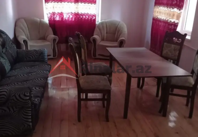 6 otaqlı mənzil Satılır, Şamaxı