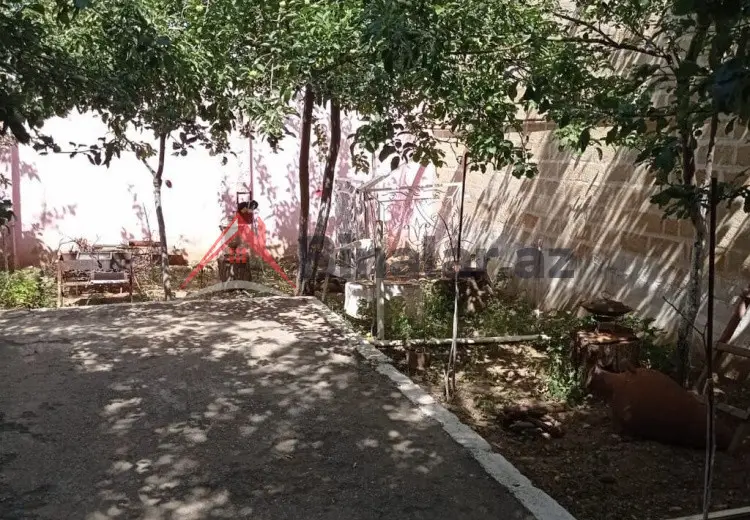 6 otaqlı mənzil Satılır, Şamaxı