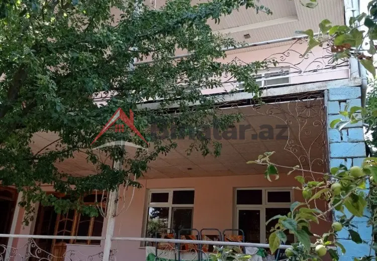 6 otaqlı mənzil Satılır, Şamaxı