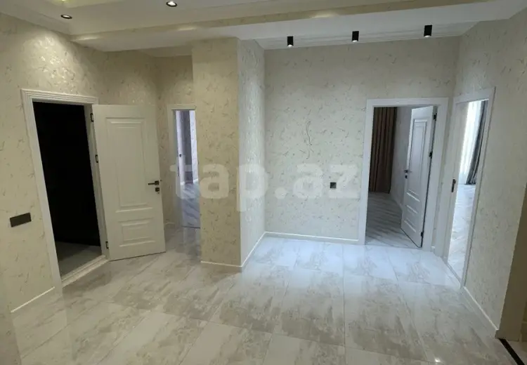 3 otaqlı mənzil , Bakı