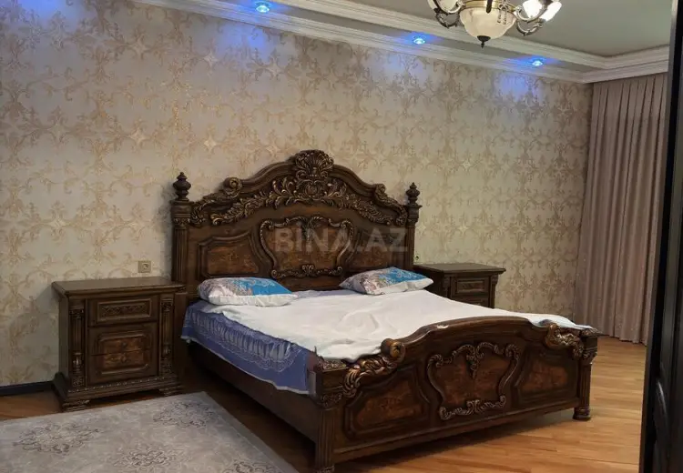 6 otaqlı mənzil Satılır, Gəncə