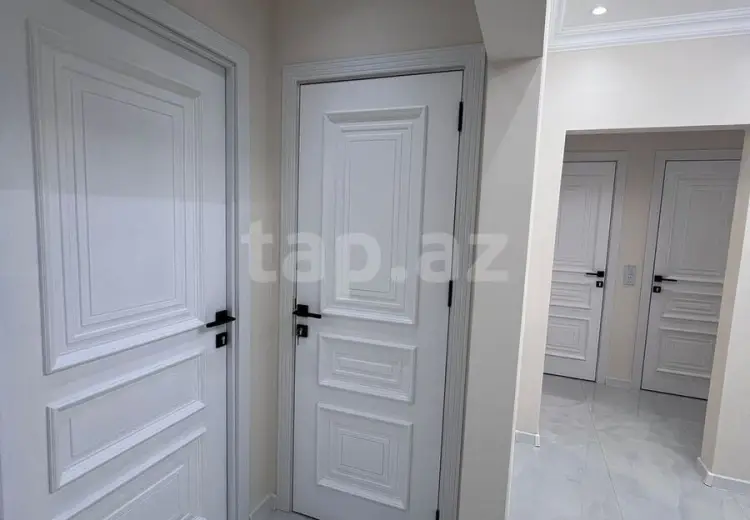 4 otaqlı mənzil , Bakı