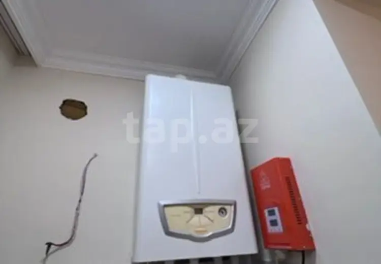 4 otaqlı mənzil , Bakı