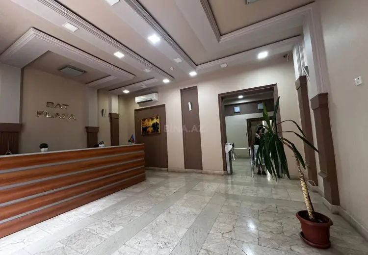 250 m² Obyekt / Ofis Kirayə (aylıq), Səbail, Bakı