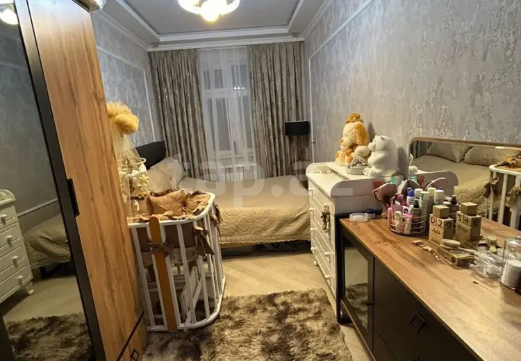 3 otaqlı mənzil , Bakı