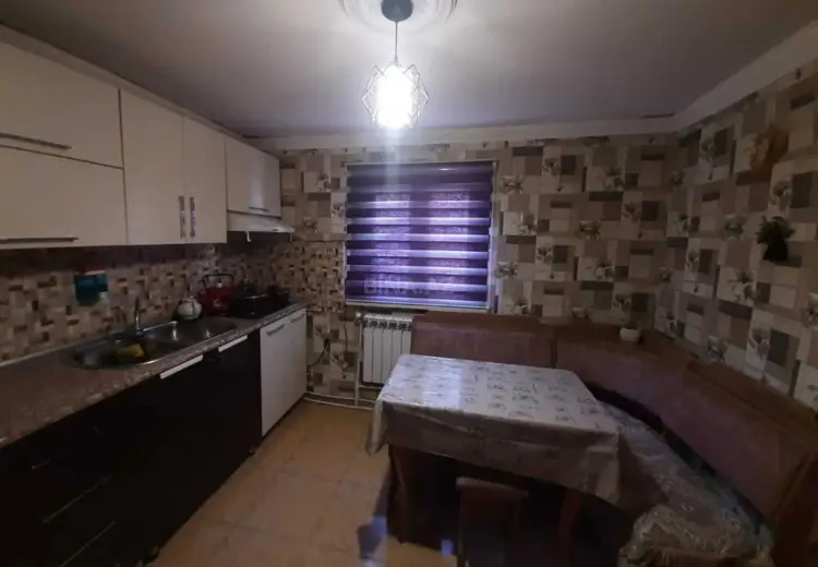 4 otaqlı mənzil Satılır, Keşlə qəs., Nizami, Bakı