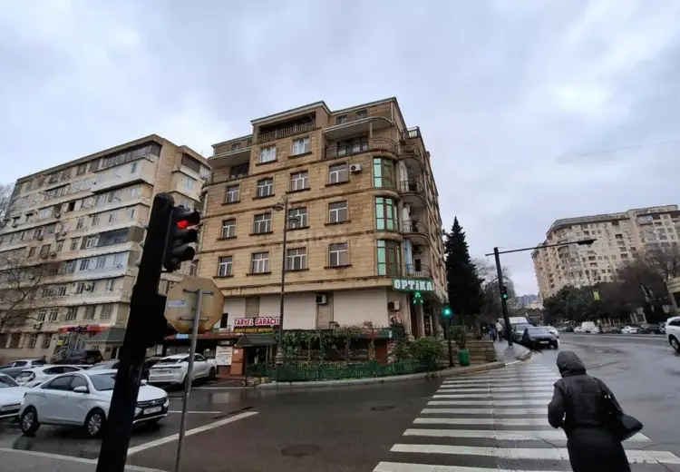 408 m² Obyekt / Ofis Satılır, Nəsimi, Bakı