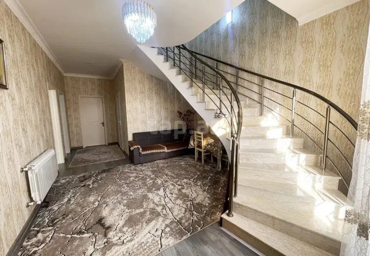 147 000 AZN - 7 otaqlı mənzil, Ramana qəs., Sabunçu, Bakı