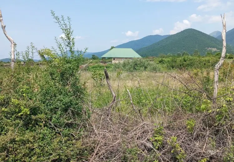 18 sot Torpaq Satılır, Şəki